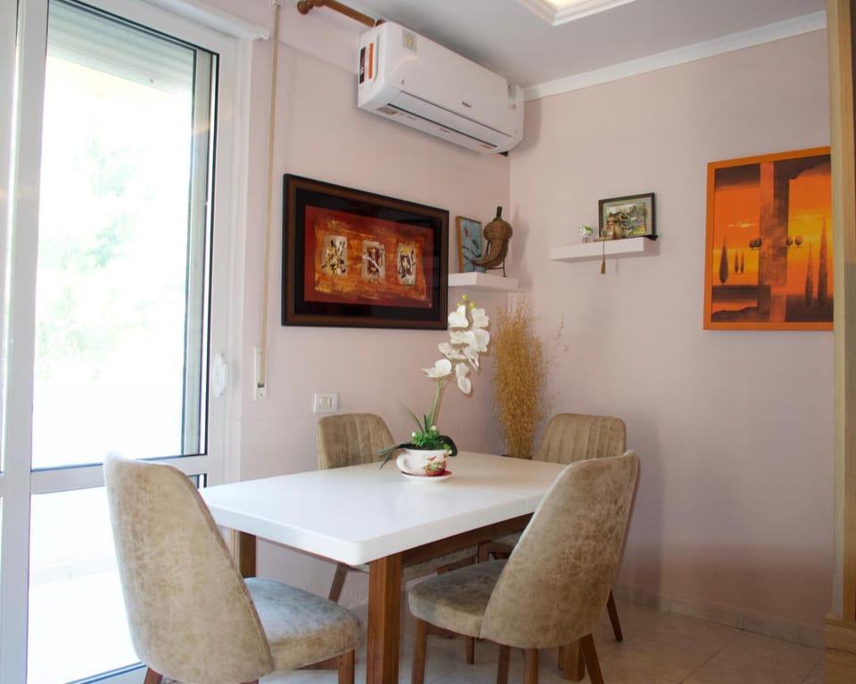 Sea Beeze Apartment Apartment in Tirana County, Albania