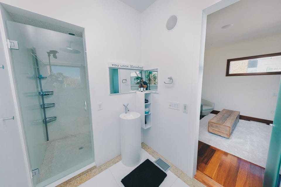 Bathroom, Bath