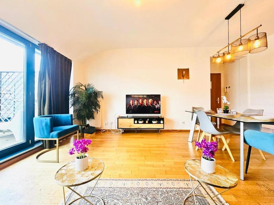 Relax in a Stunning Penthouse with terrace&parking Apartment in Luxembourg