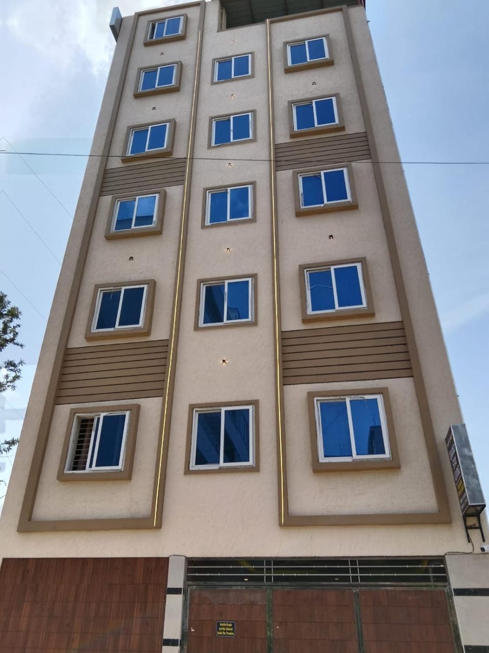 Grand Stay Rooms Wipro SEZ Wifi Kitchen Laundry Hotel in Bengaluru
