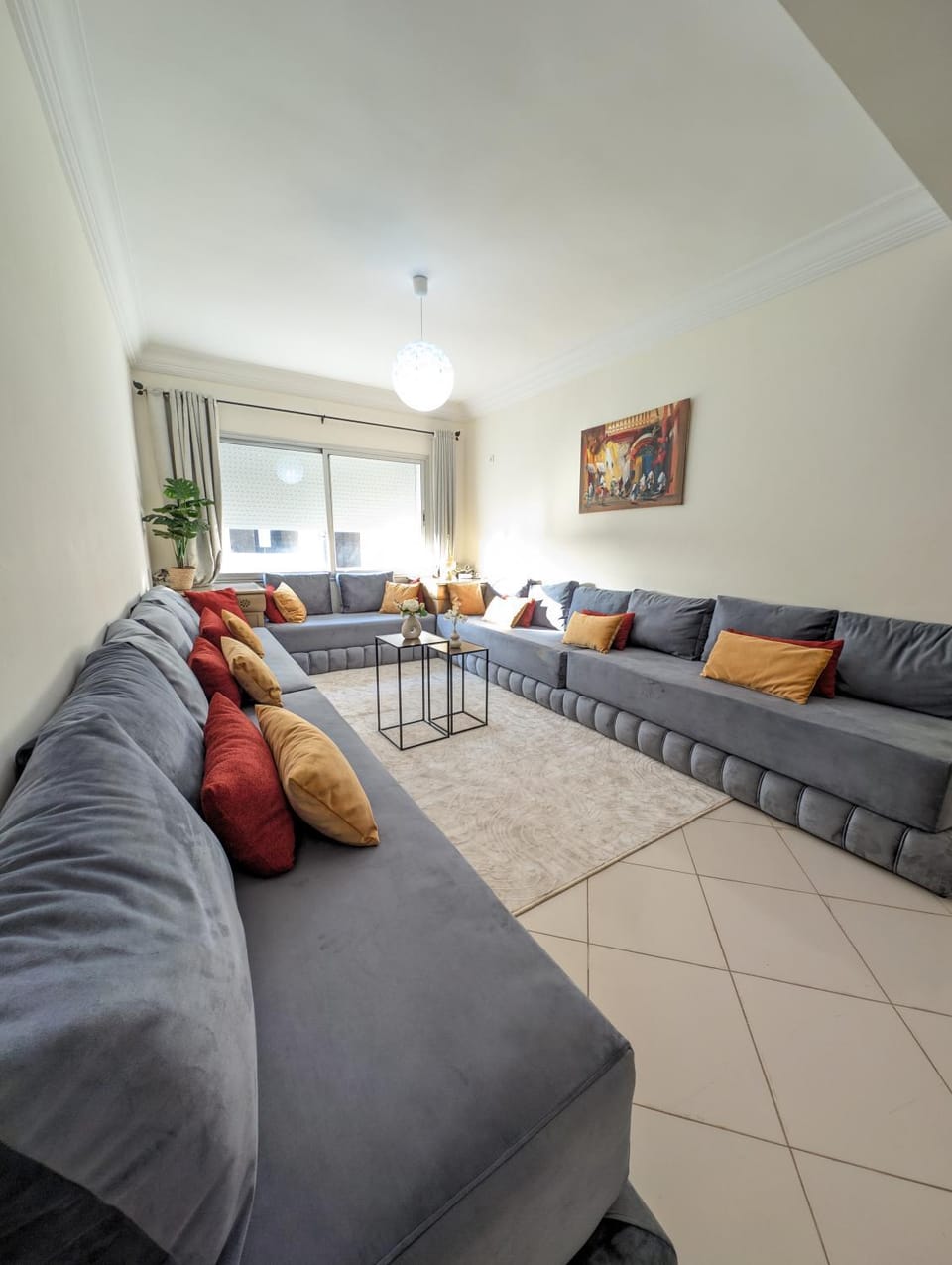 Living room, Seating area