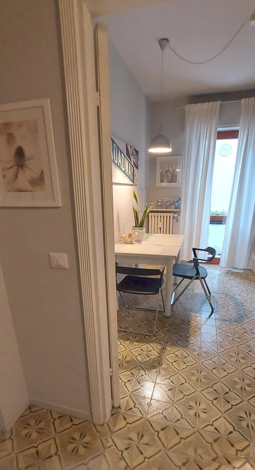 Kitchen or kitchenette, Photo of the whole room, kitchen