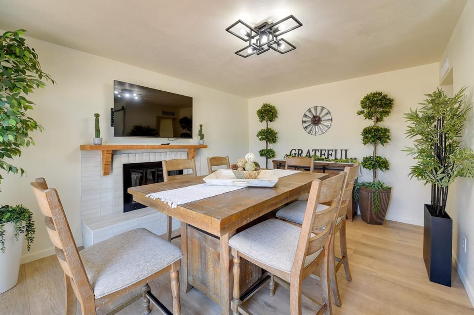 Private Pool Retreat Near Tucson Attractions House in Casas Adobes