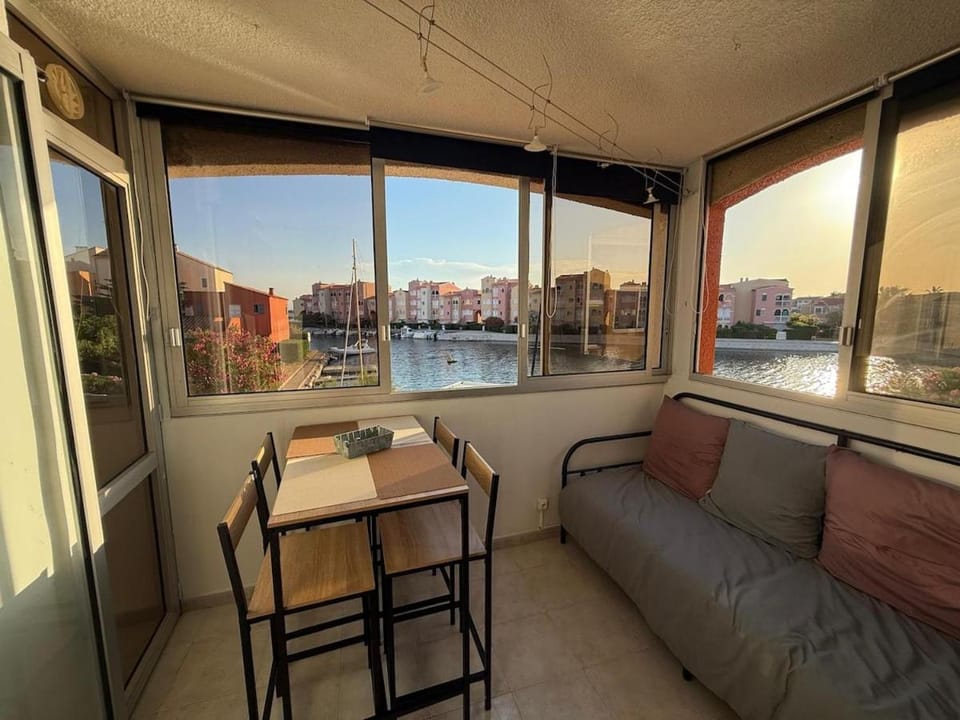 Logement confortable 3 personnes, piscines Apartment in Le Barcarès