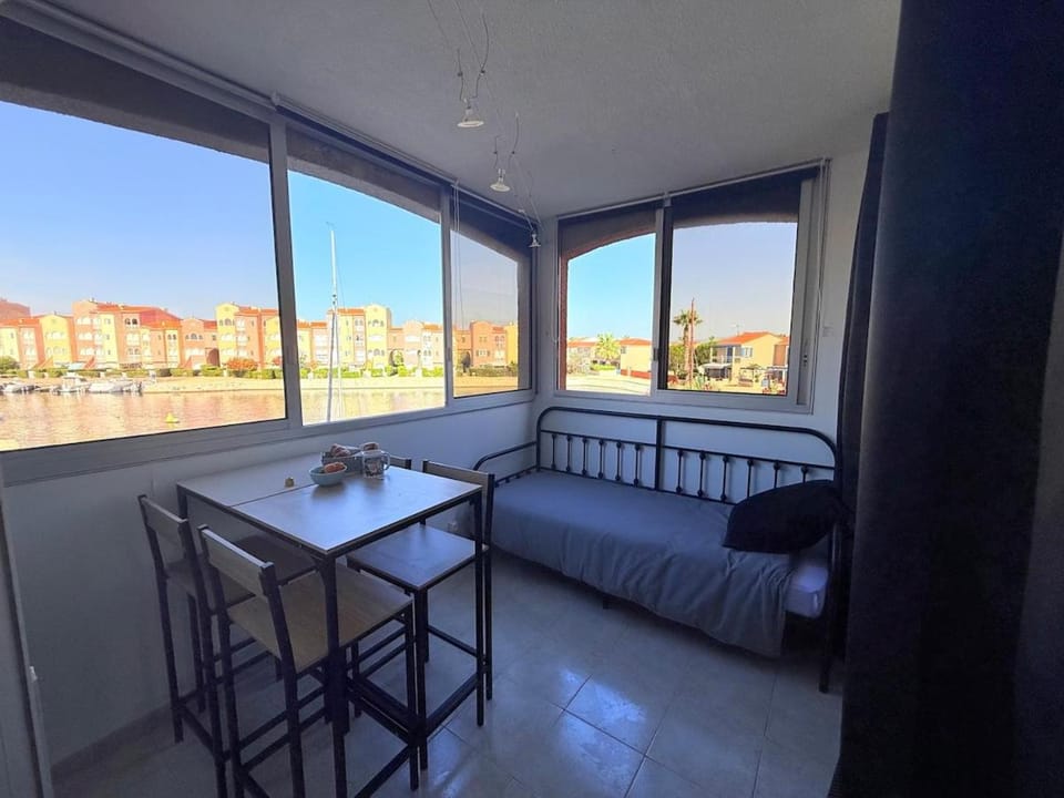 Logement confortable 3 personnes, piscines Apartment in Le Barcarès