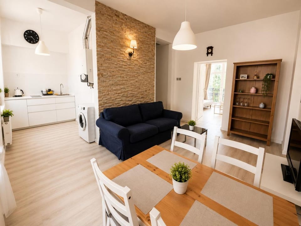 Kitchen or kitchenette, Living room, Dining area