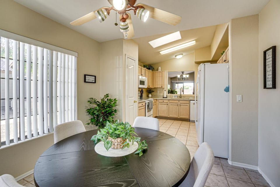 2 Mi to Surprise Stadium! Dog-Friendly Home, Pool House in El Mirage