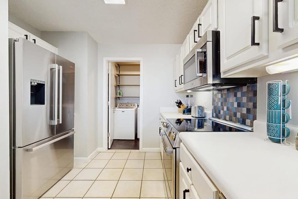 Gorgeous multi unit two full kitchens sound view and shared pool House in Okaloosa Island
