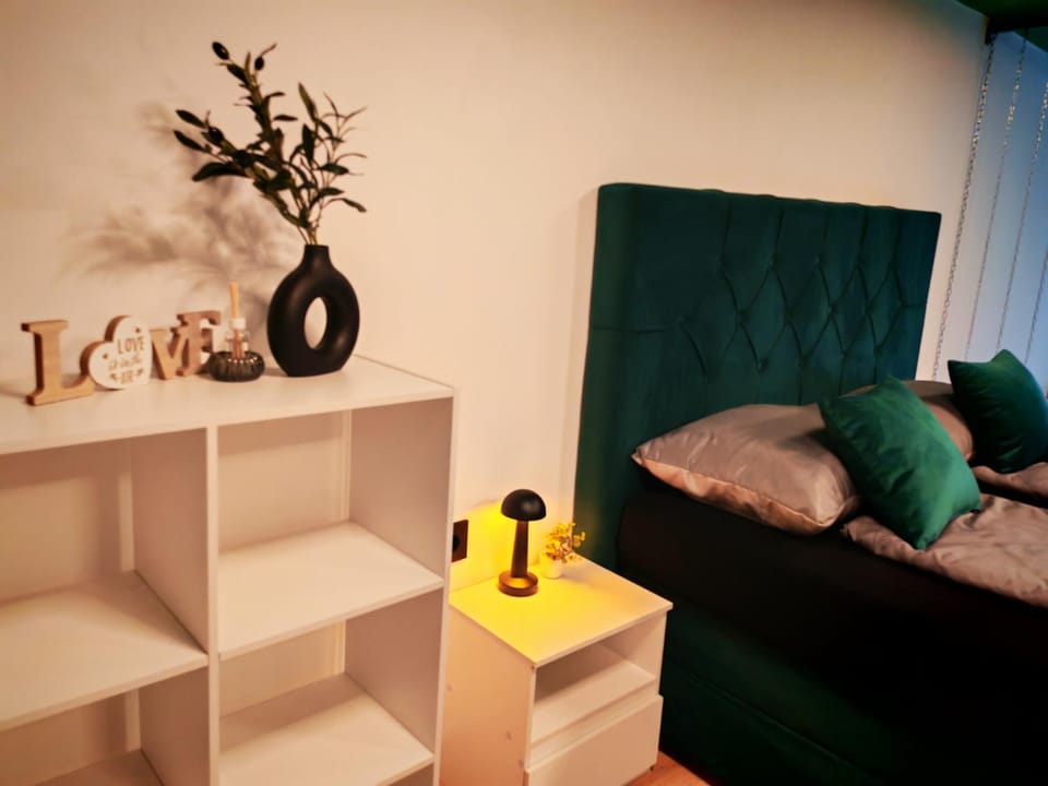 Apartman - Jacuzzi Spa - Tvrđava III Sarajevo - near the airpoirt Apartment in Sarajevo