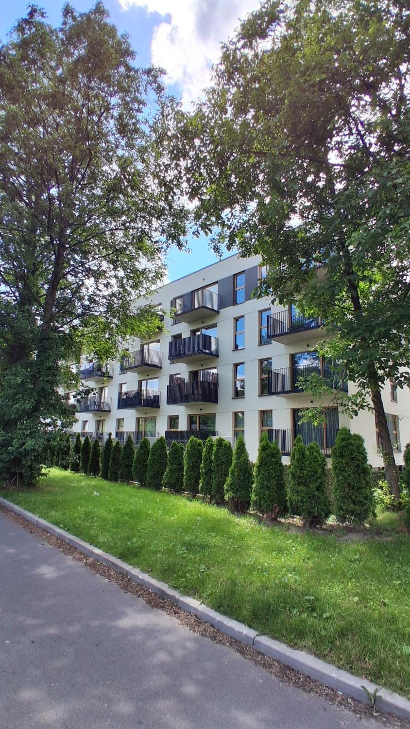 Property building, Neighbourhood, Garden view