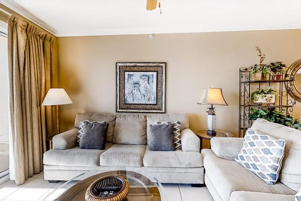 Sixth floor Summer Place condo w beach access shared pool and more House in Okaloosa Island