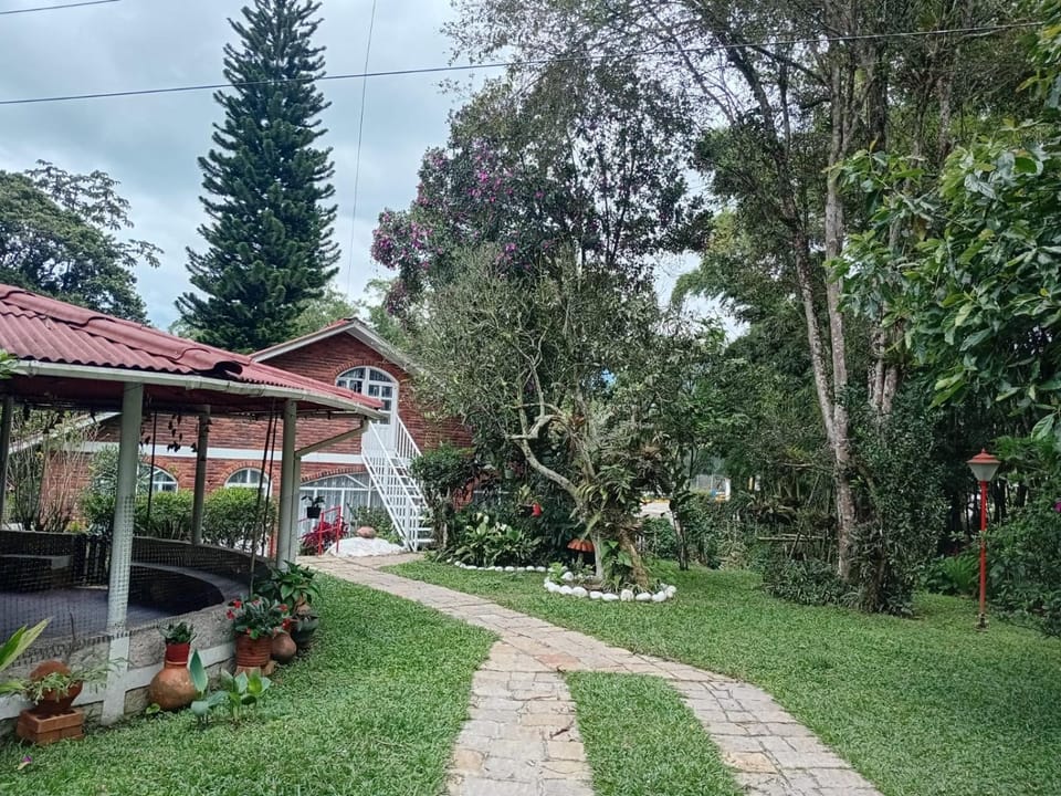 Touristic House Chalet Luna Verde Chalet in Cundinamarca, Colombia