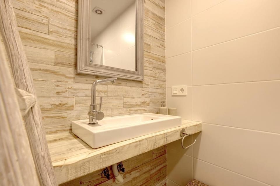 Brisa & Mar, Las Chapas, 3 bedrooms Apartment in Marbella