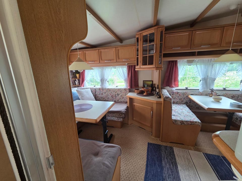 Visit Senja Lady Campground/ 
RV Resort in Nordland, Norway