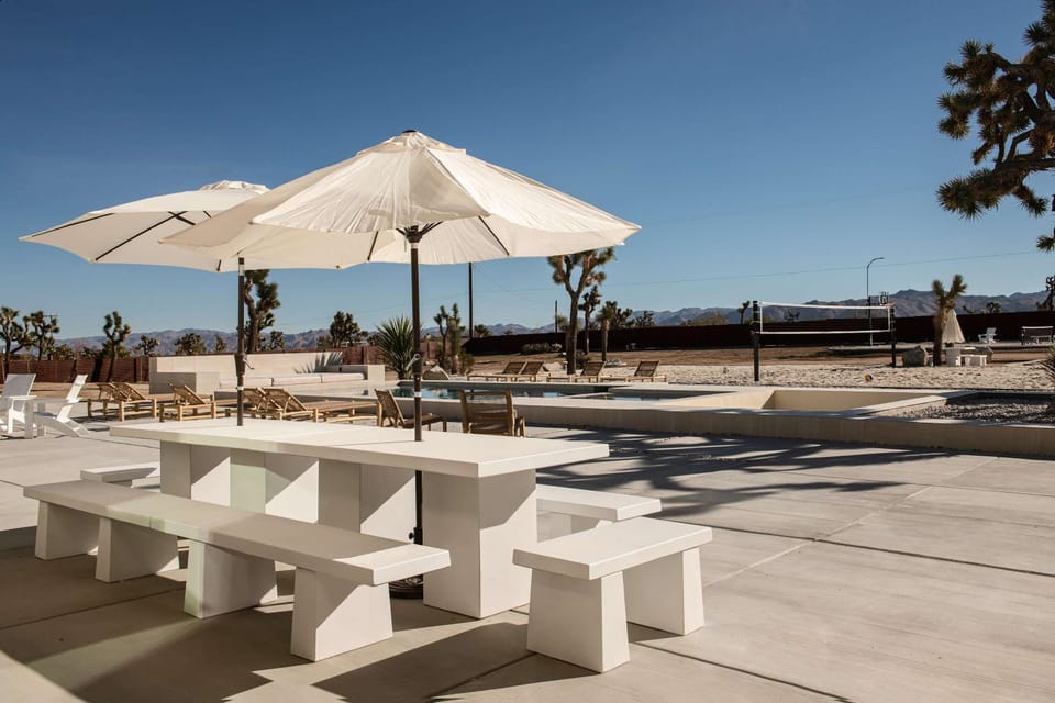 The Sandhouse in the Desert House in Yucca Valley