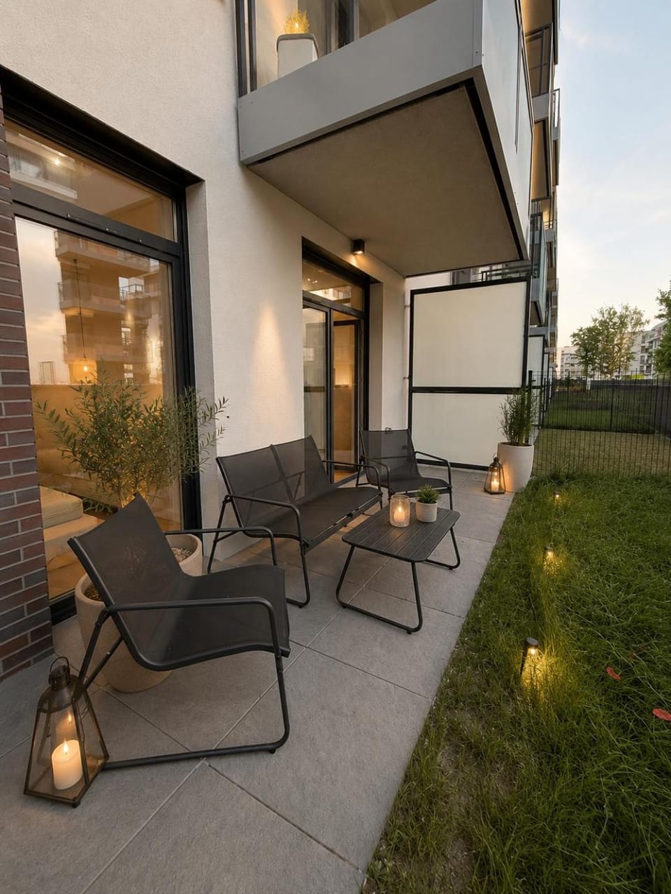 Garden, Garden, Balcony/Terrace, Balcony/Terrace