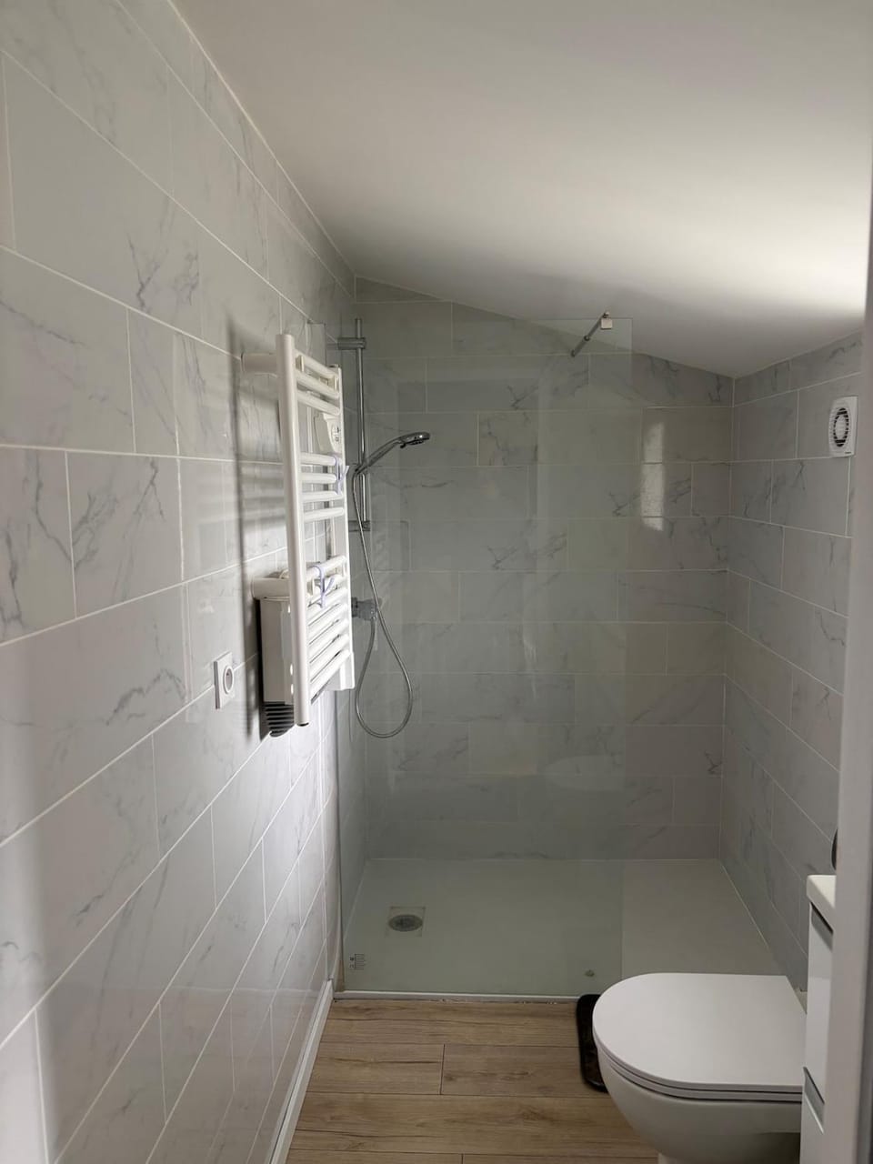 Property building, Bathroom