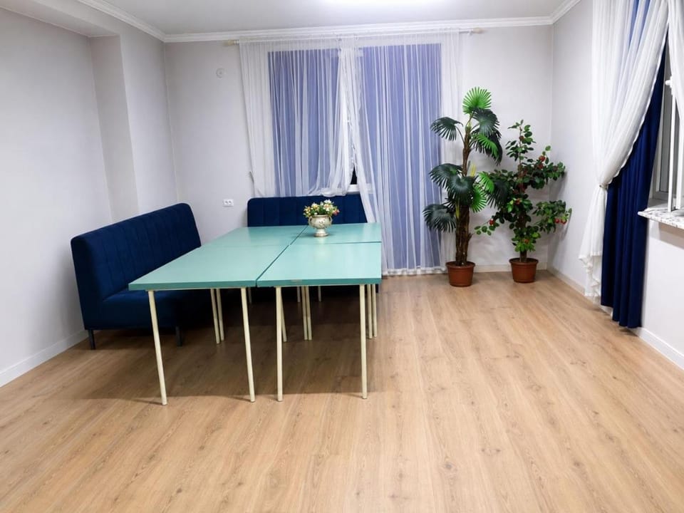 Osh Guesthouse Comfort Bed and Breakfast in Europe