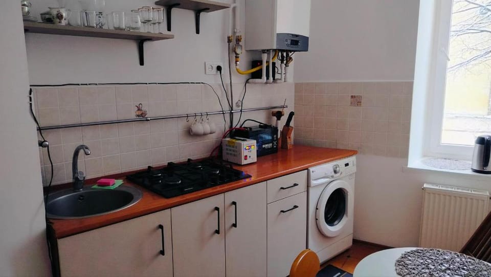 Центр, 5 хв від госпіталю, квартира в затишному районі Apartment in Lviv