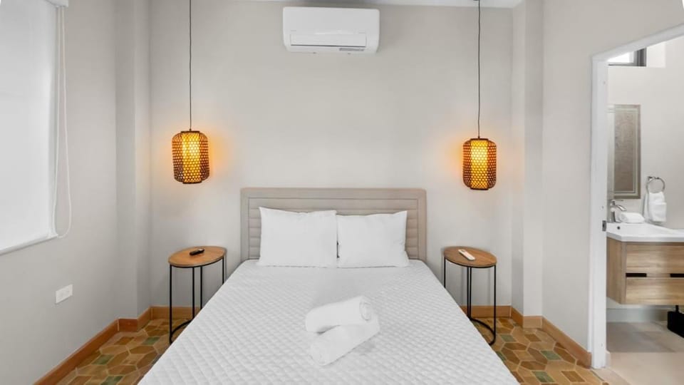 Casa Costa Brava 8 Room for 16 Guest in San Juan Apartment in San Juan