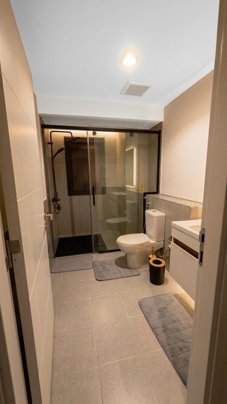 Shower, Bathroom