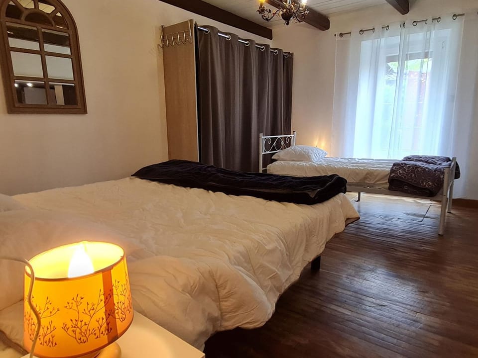 Charmant gÃ®te au calme, prÃ¨s de Verdun (Non spÃ©cifiÃ©) (45 unitÃ©s max) - FR-1-584-406 House in Grand Est