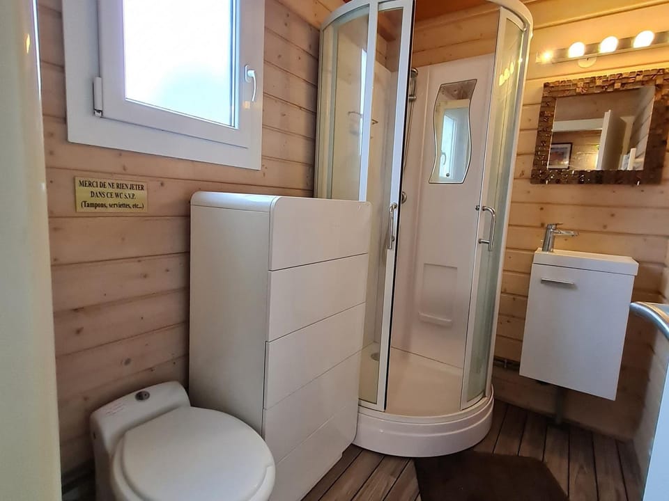 Chalet cosy avec parking, vue dÃ©gagÃ©e - 2 pers. - FR-1-584-407 House in Grand Est
