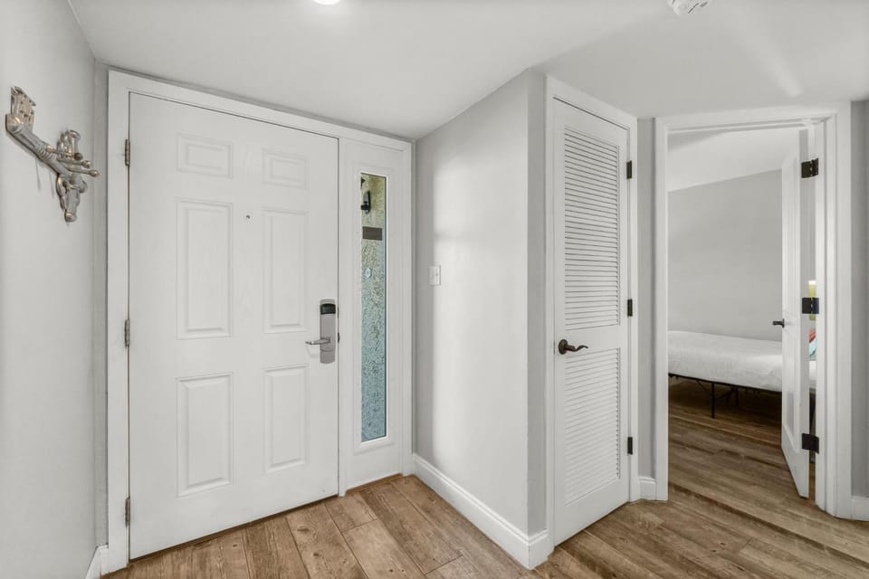 Bedroom, Area and facilities