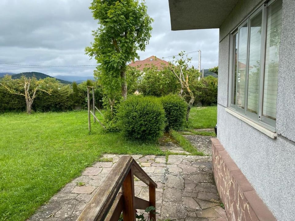 Bajo el Fresno House in Cantabria