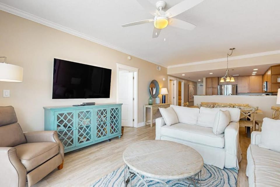 Gulf-Front Condo On Okaloosa Island Playground 2 Hot Tubs House in Okaloosa Island
