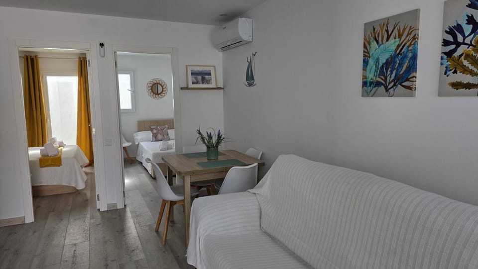Siesta 11 Apartamento en Bungalow-1ª Línea Oropesa Apartment in Oropesa del Mar