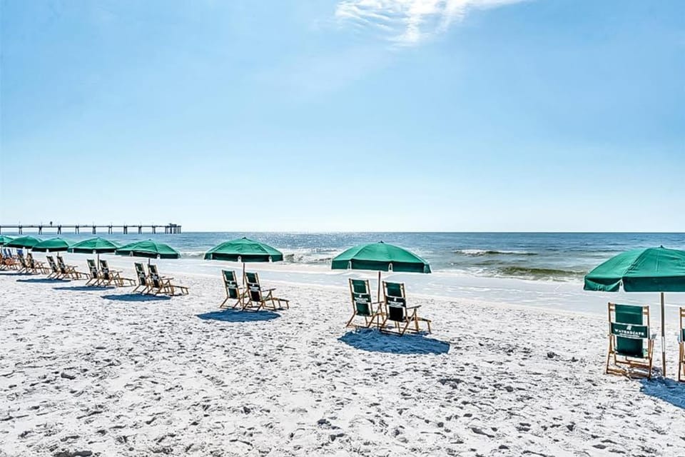3rd Floor Exquisite Condo At Waterscape Children's Playground 2 Hot Tubs Apartment in Okaloosa Island