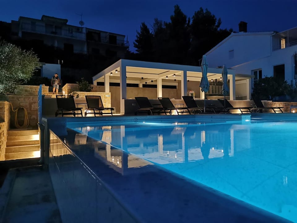 Pool view, Swimming pool, Swimming pool