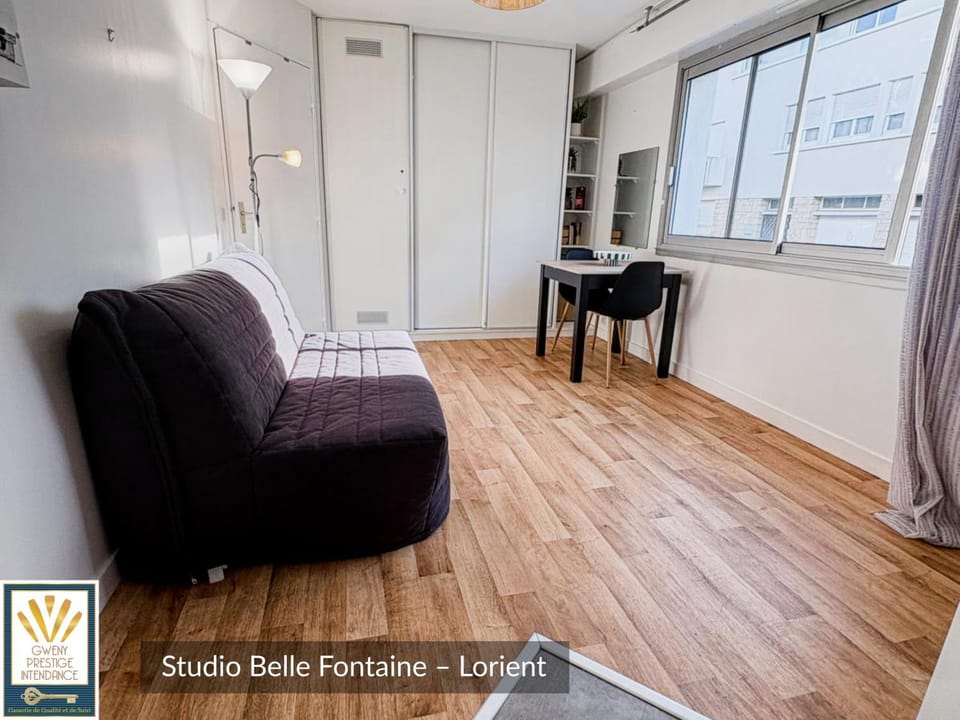 Seating area, Dining area, flat iron, internet, storage