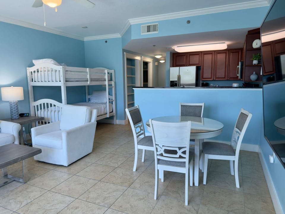 2nd Floor Welcoming Condo At Waterscape 490 Feet Of Private Beach House in Okaloosa Island