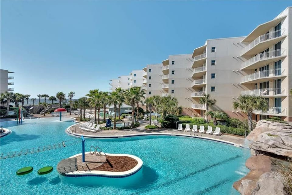 Family Friendly Condo At Waterscape Waterfall Lazy River And More House in Okaloosa Island