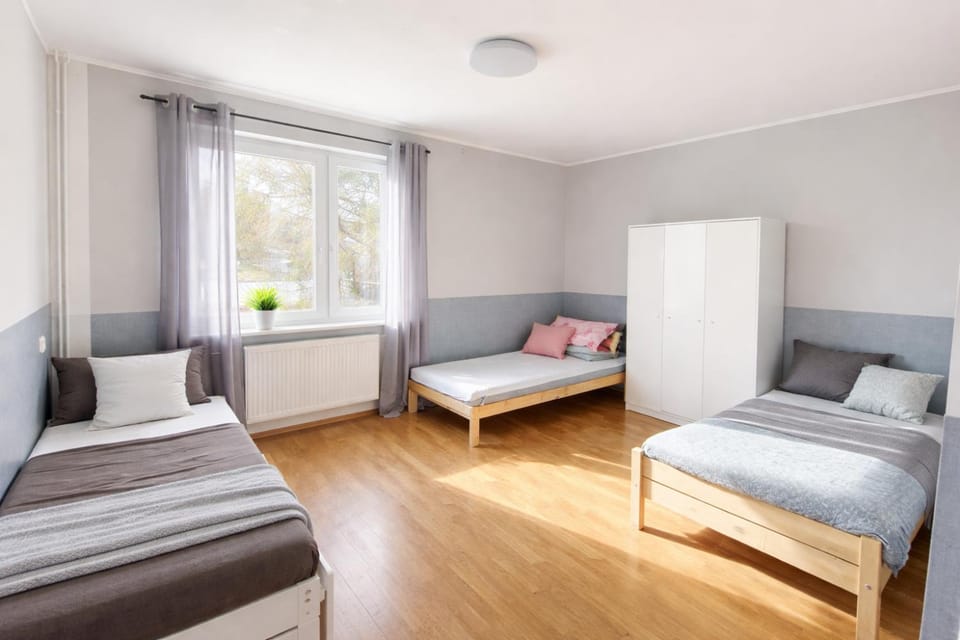 Budget Hostel - Easy Bus to Center Hostel in Gdansk