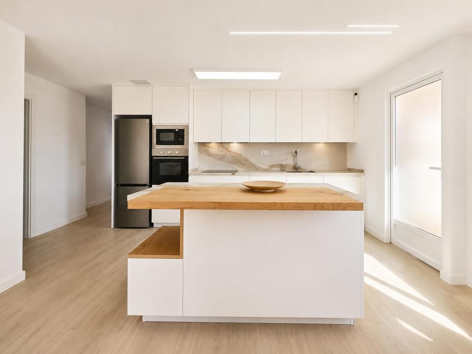 Blue Peak Apartment: Diseño Junto al Mar Apartment in Torrevieja