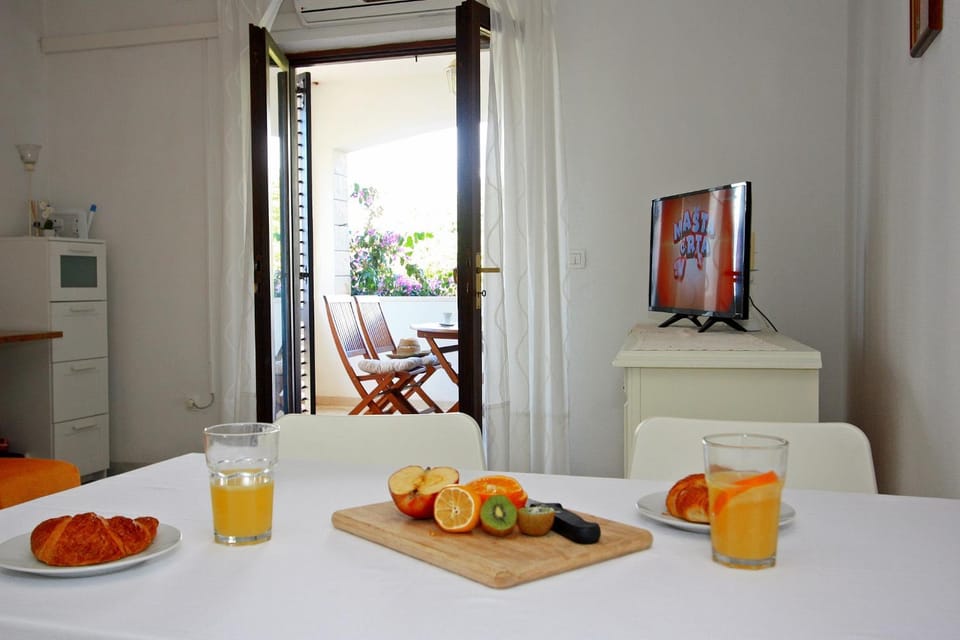 Food and drinks, Food, Breakfast