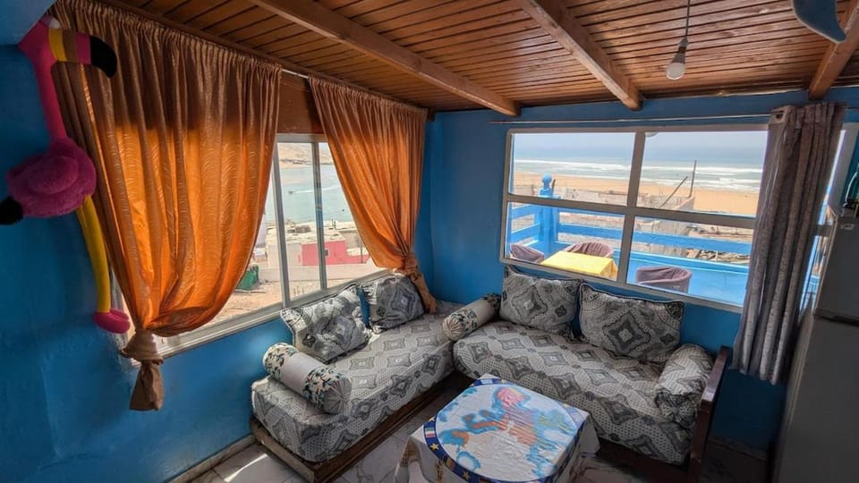house with double sea and lake view Apartment in Rabat-Salé-Kénitra
