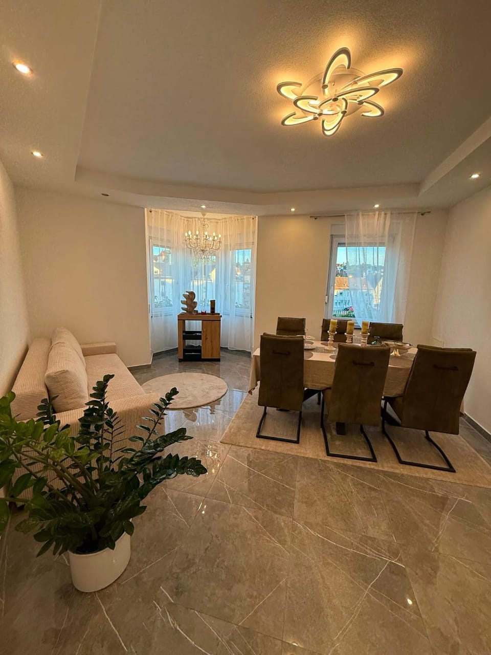 Bed, Living room, Dining area