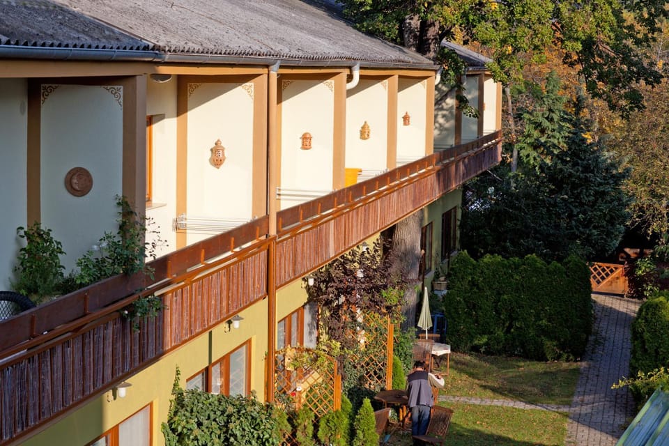 Garden, Garden view