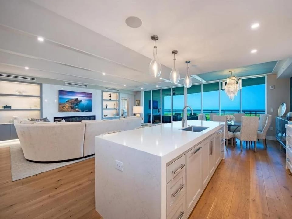 Kalea Bay Sanctuary Apartment in North Naples