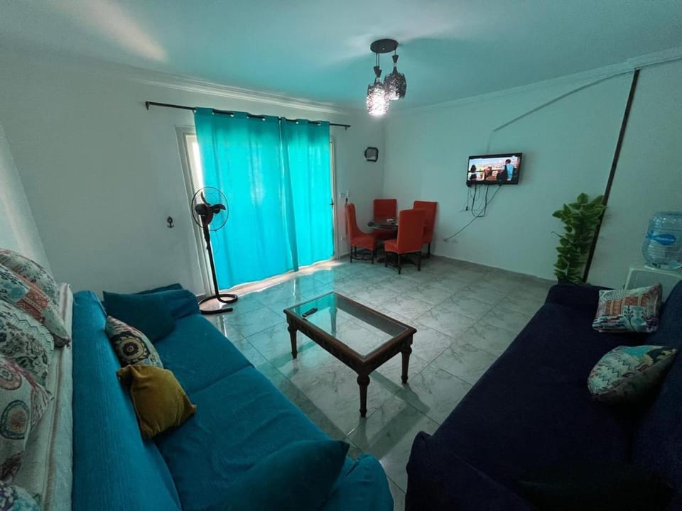 شالية غرفتين بقرية ديمورا Chalet in Egypt