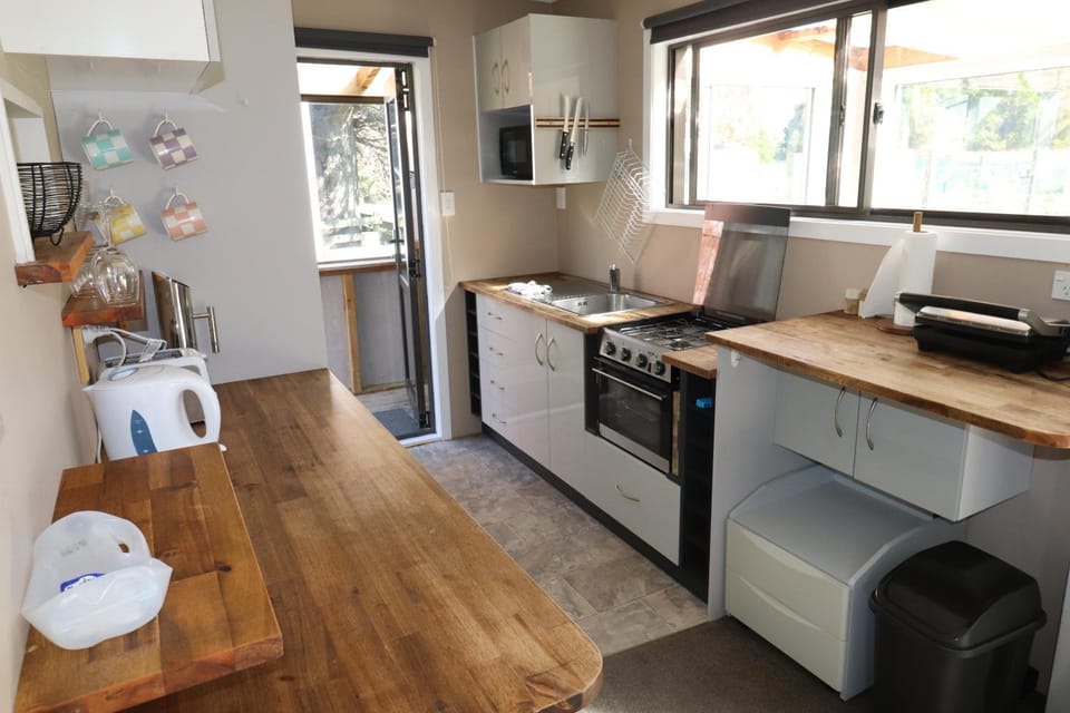 Coast Rd Rural Stay House in Manawatū-Whanganui, New Zealand