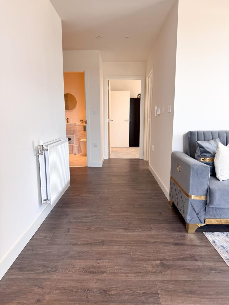 Stylish Harrow 2BDR 10 min to Wembley with Super Fast Wi-Fi Apartment in Harrow