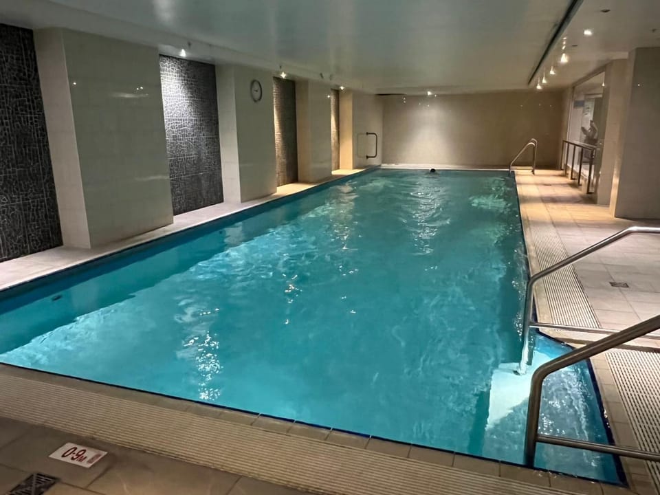 3BR & Darling Harbour & Town Hall & Sydney CBD Apartment in Sydney