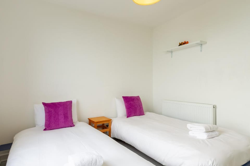 Lovely Sea View 2BDR Flat in Edinburgh Apartment in Edinburgh