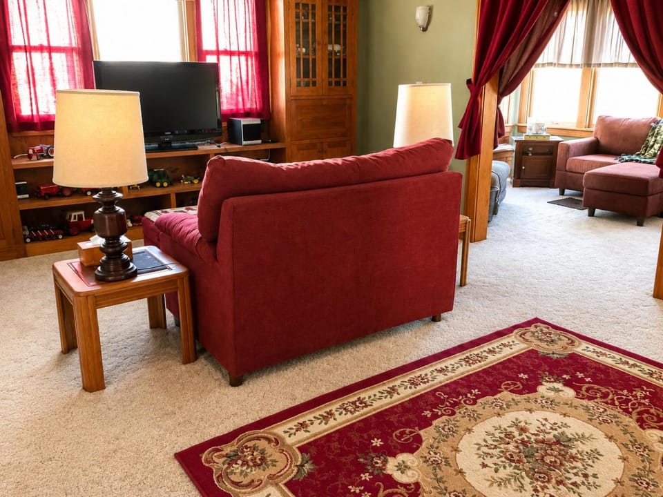 Historic Main Floor Home House in South Dakota
