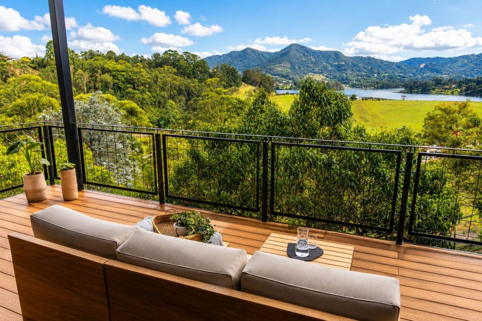 Natural landscape, Balcony/Terrace, Balcony/Terrace, Lake view